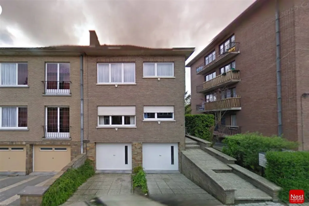 Huis te  koop in Dilbeek 1700 529000.00€ 5 slaapkamers 215.00m² - Zoekertje 631273