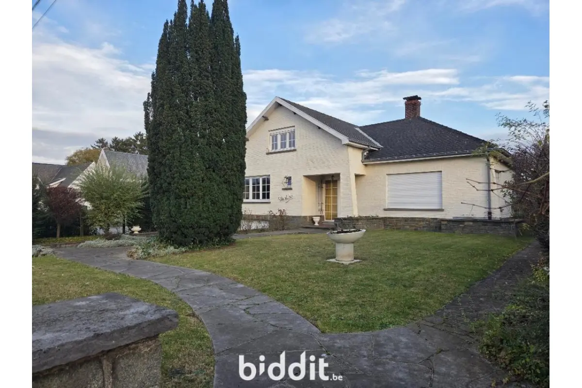 Huis te  koop in Quenast 1430 230000.00€ 4 slaapkamers 214.00m² - Zoekertje 631048