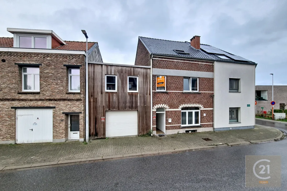 Huis te  koop in Dilbeek 1700 465000.00€ 5 slaapkamers 210.00m² - Zoekertje 632333