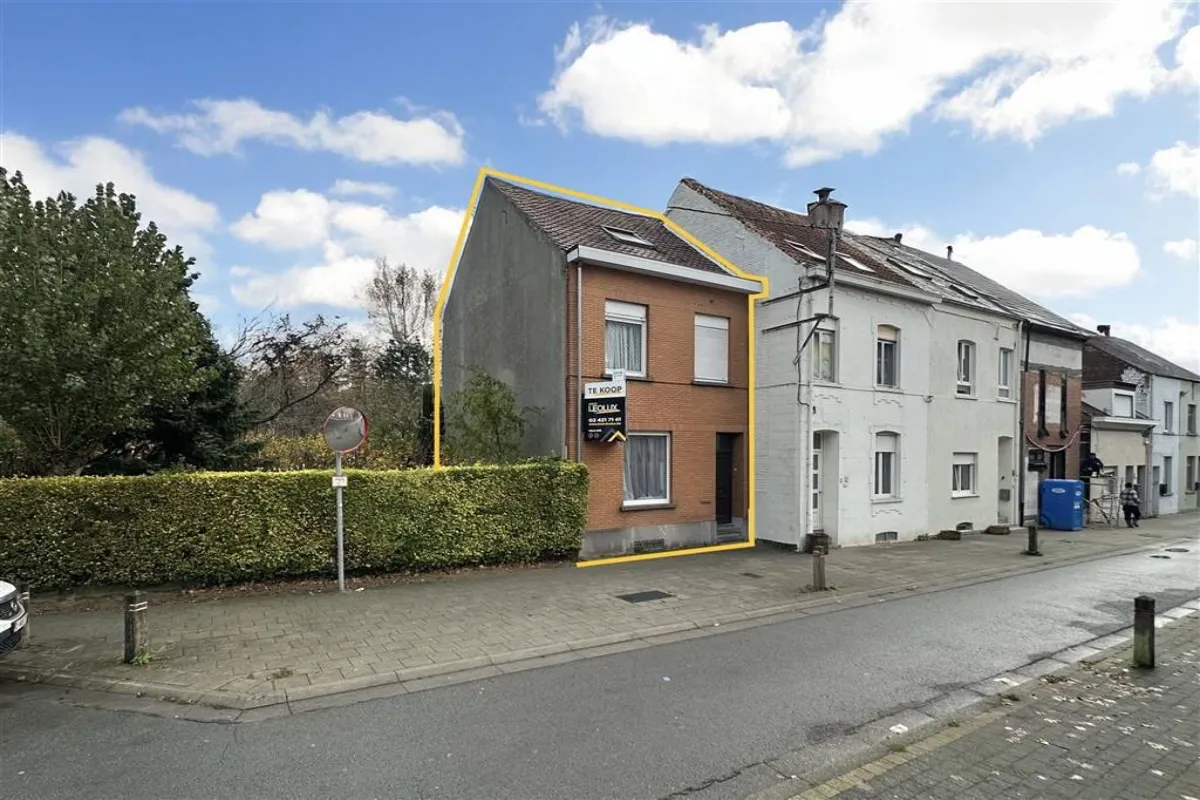 Huis te  koop in Asse 1730 320000.00€ 4 slaapkamers 165.00m² - Zoekertje 633508