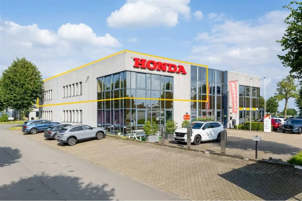 Commerce à louer à Asse 1730 975.00€  chambres m² - Annonce 633494