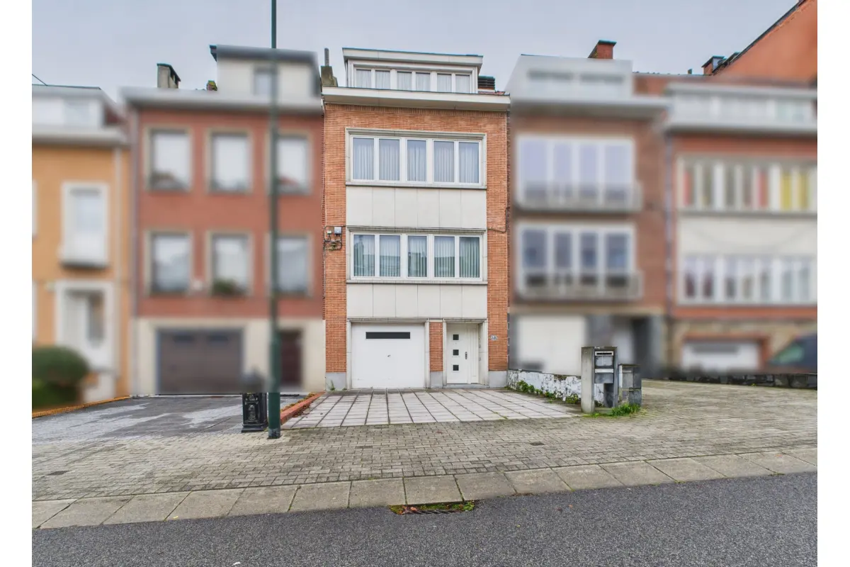 Appartementsgebouw te  in Brussel 1000 549000.00€ 4 slaapkamers 250.00m² - Zoekertje 633144