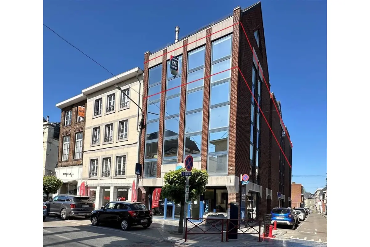 Handelszaak te  koop in Waver 1300 375000.00€  slaapkamers 185.00m² - Zoekertje 632868