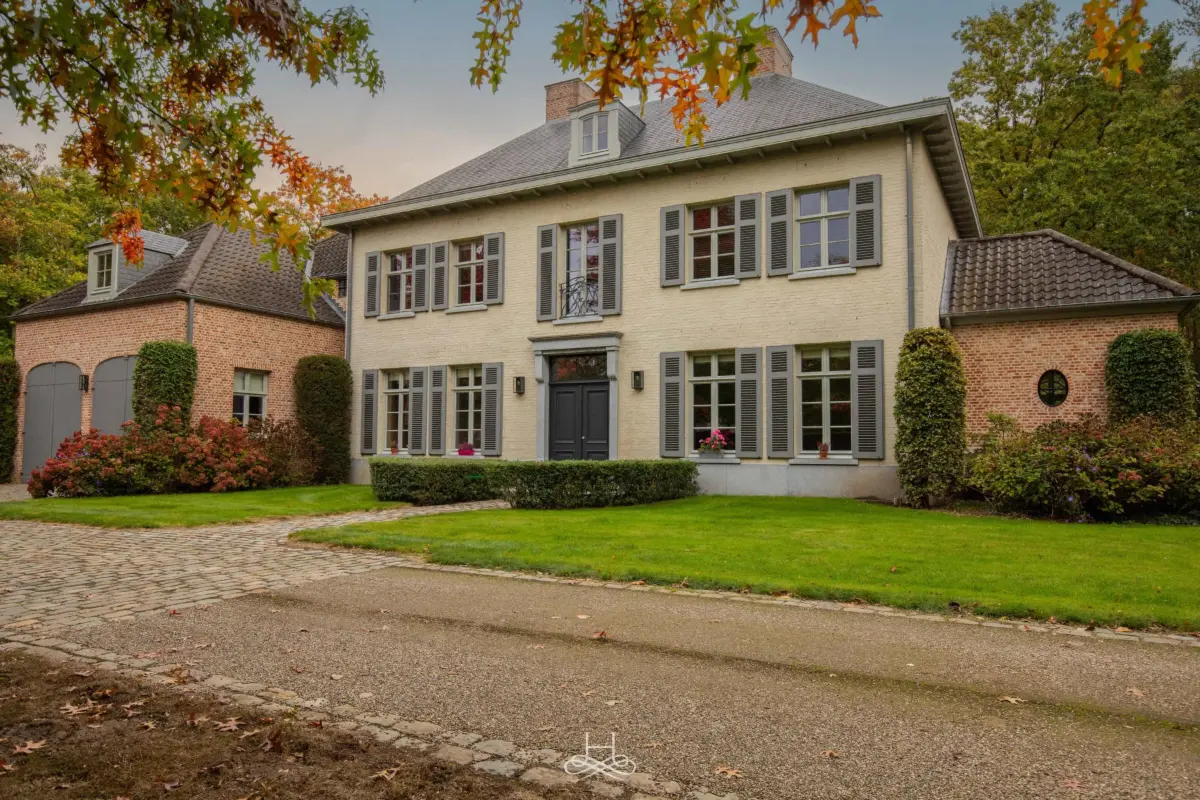 Villa te  koop in Tremelo 3120 1690000.00€ 5 slaapkamers 544.00m² - Zoekertje 634325