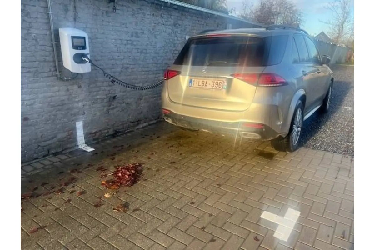 Parking à louer à Jodoigne 1370 80.00€  chambres m² - Annonce 635125