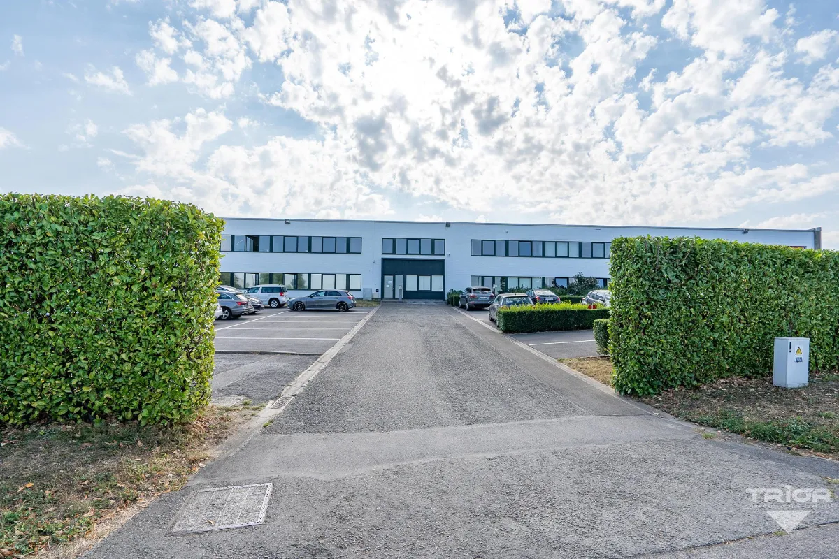 Commerce à louer à Nivelles 1400 480.00€  chambres 30.00m² - Annonce 635395