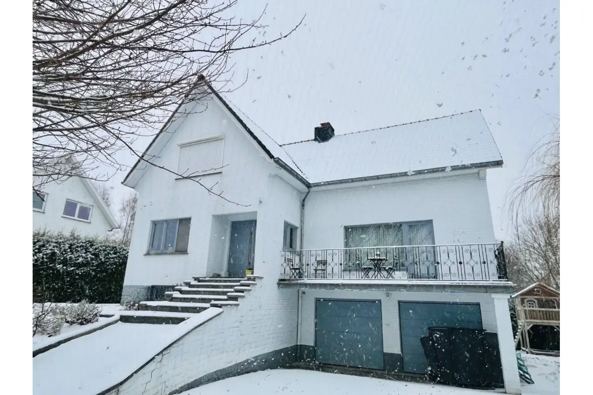 Villa te  koop in Overijse 3090 698000.00€ 4 slaapkamers 255.00m² - Zoekertje 635190