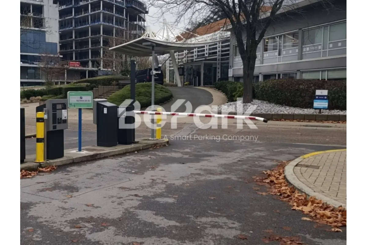 Parking à louer à Diegem 1831 165.00€  chambres m² - Annonce 635520