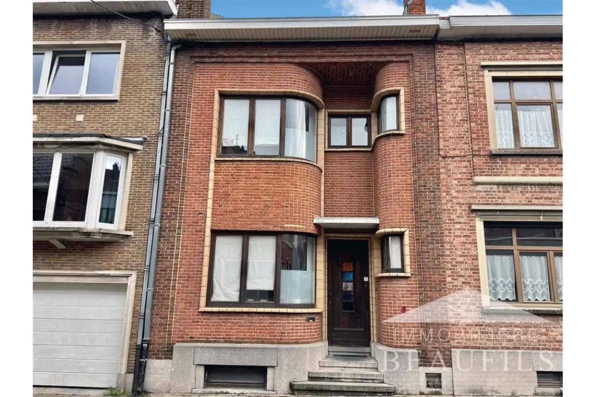 Maison à  à Nivelles 1400 1300.00€ 3 chambres 161.00m² - Annonce 635167