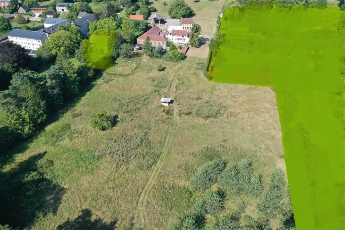 Niet bebouwbare grond te  in Bonlez 1325 40000.00€  slaapkamers m² - Zoekertje 636501