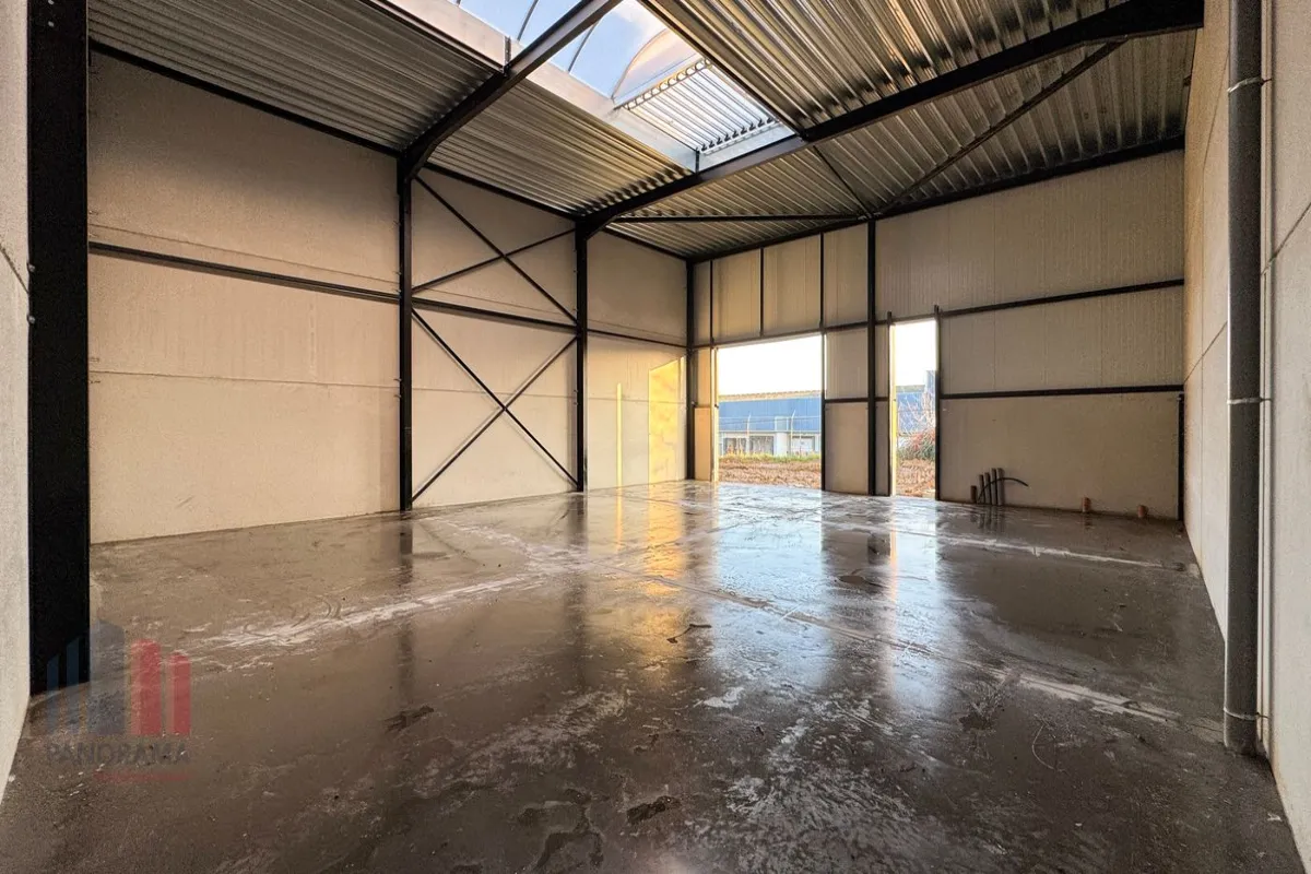 Commerce à vendre à Zellik 1731 439000.00€  chambres 202.00m² - Annonce 635945