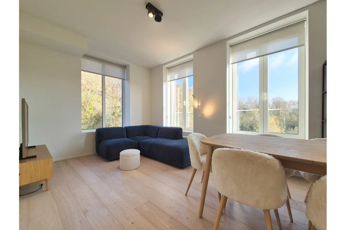 Appartement te  huur in Terhulpen 1310 1100.00€ 1 slaapkamers 52.00m² - Zoekertje 637562