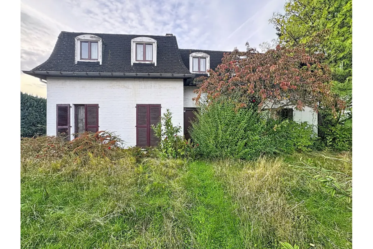 Villa te  koop in Zemst 1980 385000.00€ 6 slaapkamers 250.00m² - Zoekertje 637215