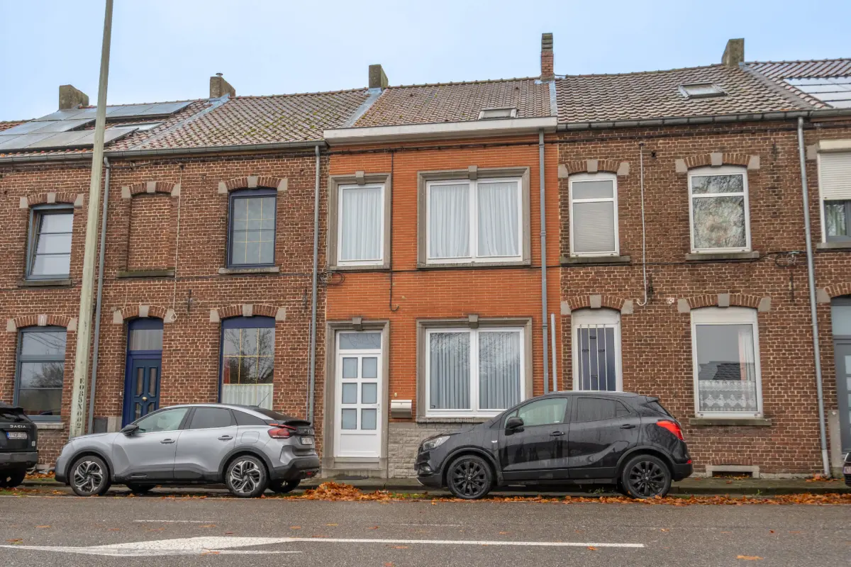 Huis te  in Arquennes 7181 265000.00€ 3 slaapkamers 167.00m² - Zoekertje 636974