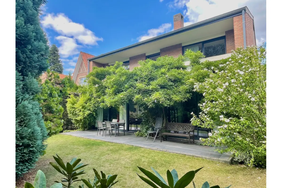 Huis te  koop in Wezembeek-Oppem 1970 799000.00€ 4 slaapkamers 230.00m² - Zoekertje 637535