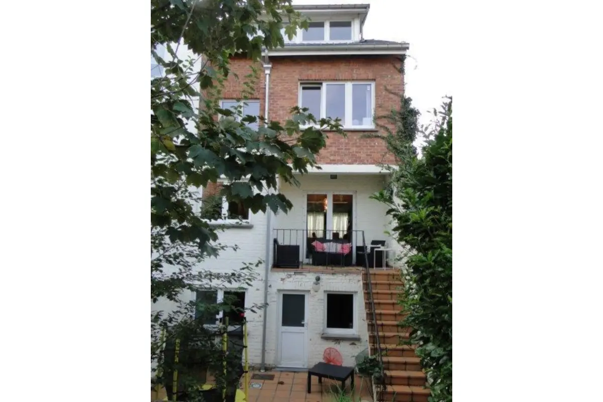 Huis te  in Ganshoren 1083 549000.00€ 5 slaapkamers 225.00m² - Zoekertje 639522