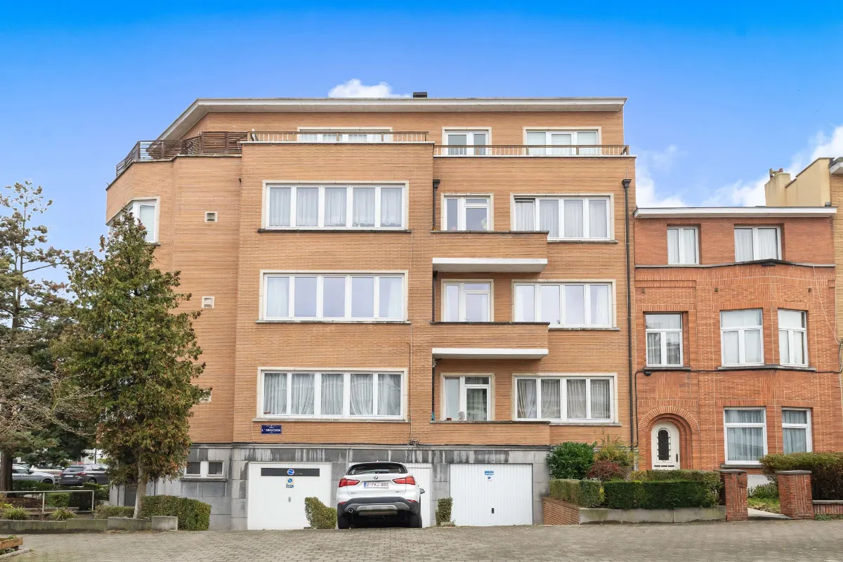 Appartement te  in Laken 1020 225000.00€ 2 slaapkamers 83.00m² - Zoekertje 640127