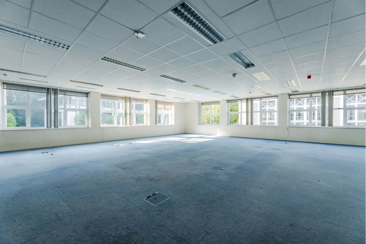 Commerce à louer à Hoeilaart 1560 1370.00€  chambres 137.00m² - Annonce 640141