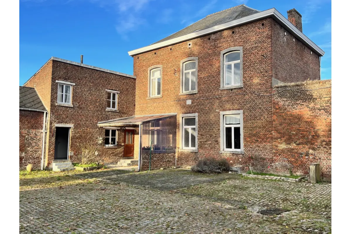 Appartement te  koop in Ramillies 1367 159000.00€ 2 slaapkamers 151.00m² - Zoekertje 640592