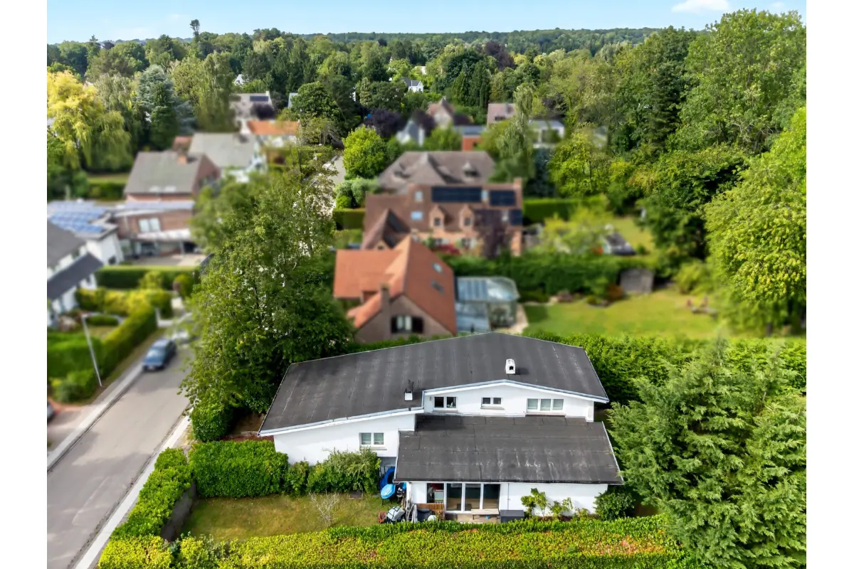 Maison à vendre à Waterloo 1410 585000.00€ 4 chambres 228.00m² - Annonce 640311