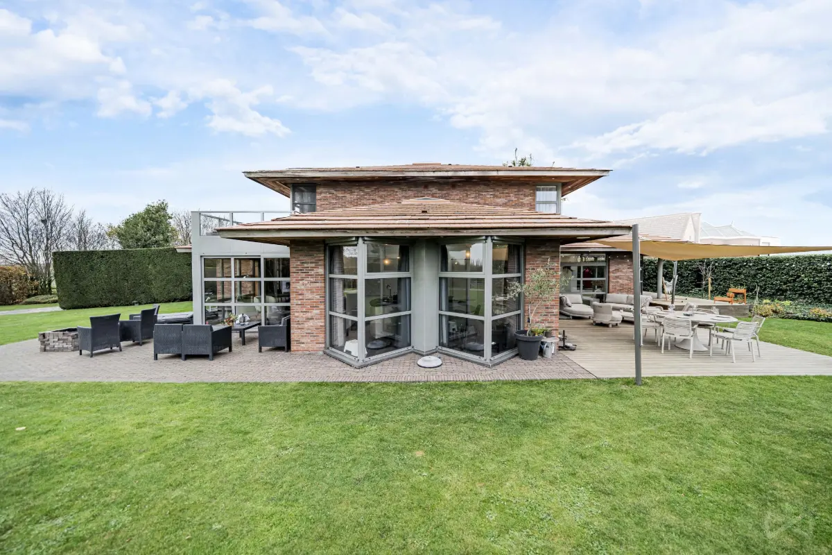 Huis te  koop in Merchtem 1785 1450000.00€ 4 slaapkamers 297.00m² - Zoekertje 640815