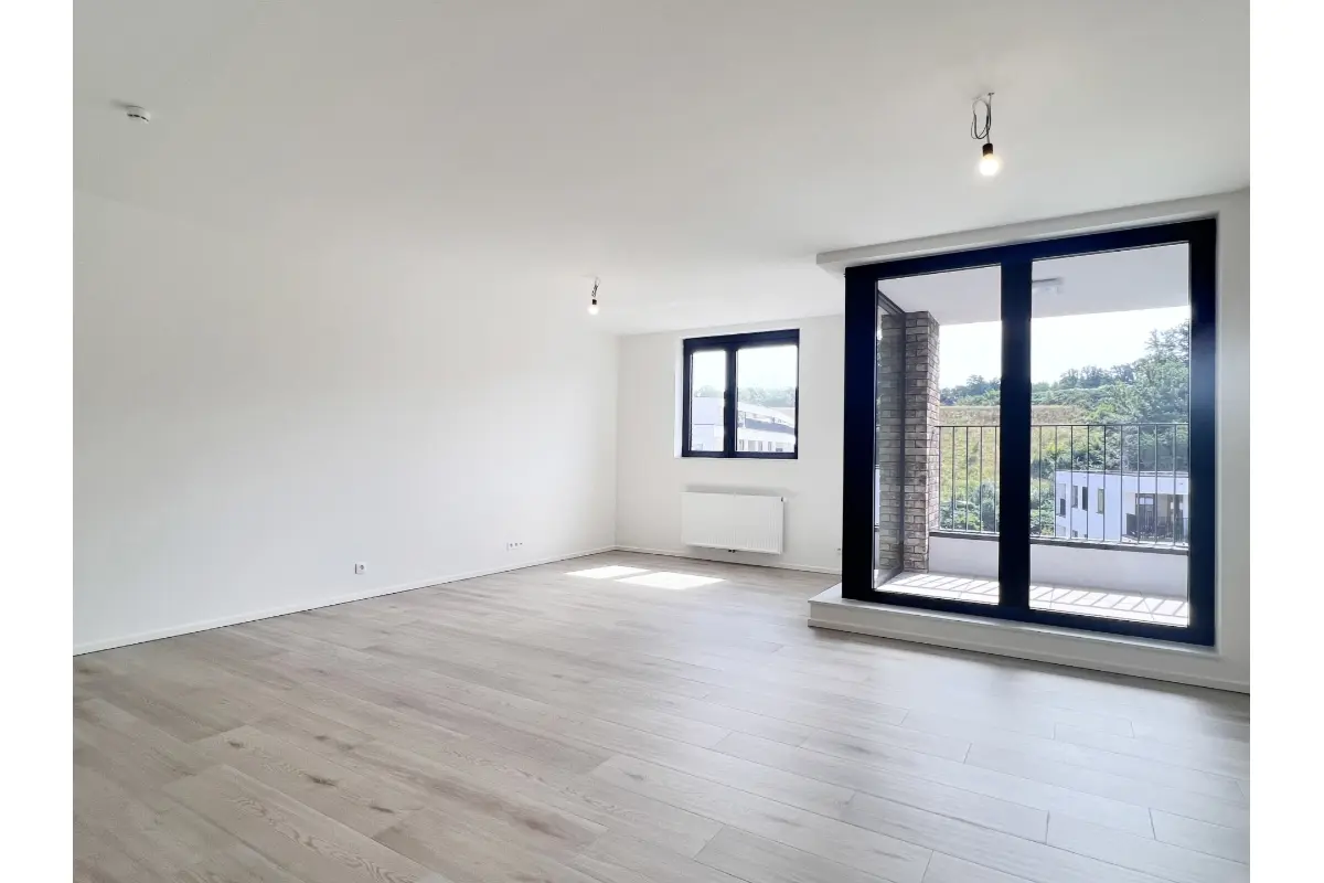 Appartement à  à Dave 5100 990.00€ 2 chambres 95.00m² - Annonce 641020