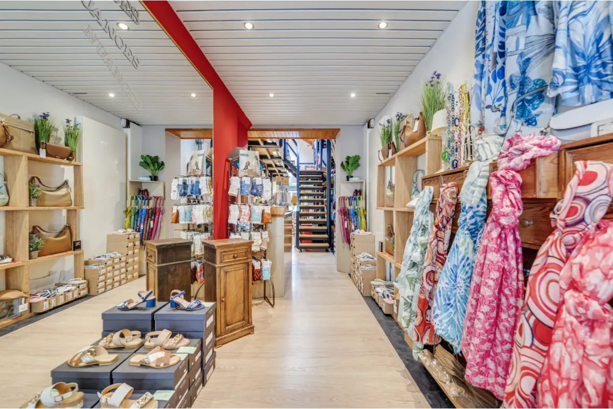 Commerce à  à Enghien 7850 165000.00€  chambres 90.00m² - Annonce 641183