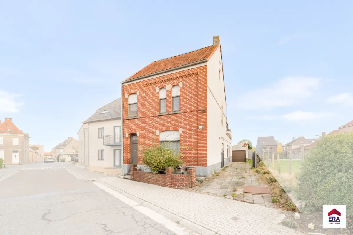 Huis te  koop in Liedekerke 1770 249000.00€ 5 slaapkamers 230.00m² - Zoekertje 641446