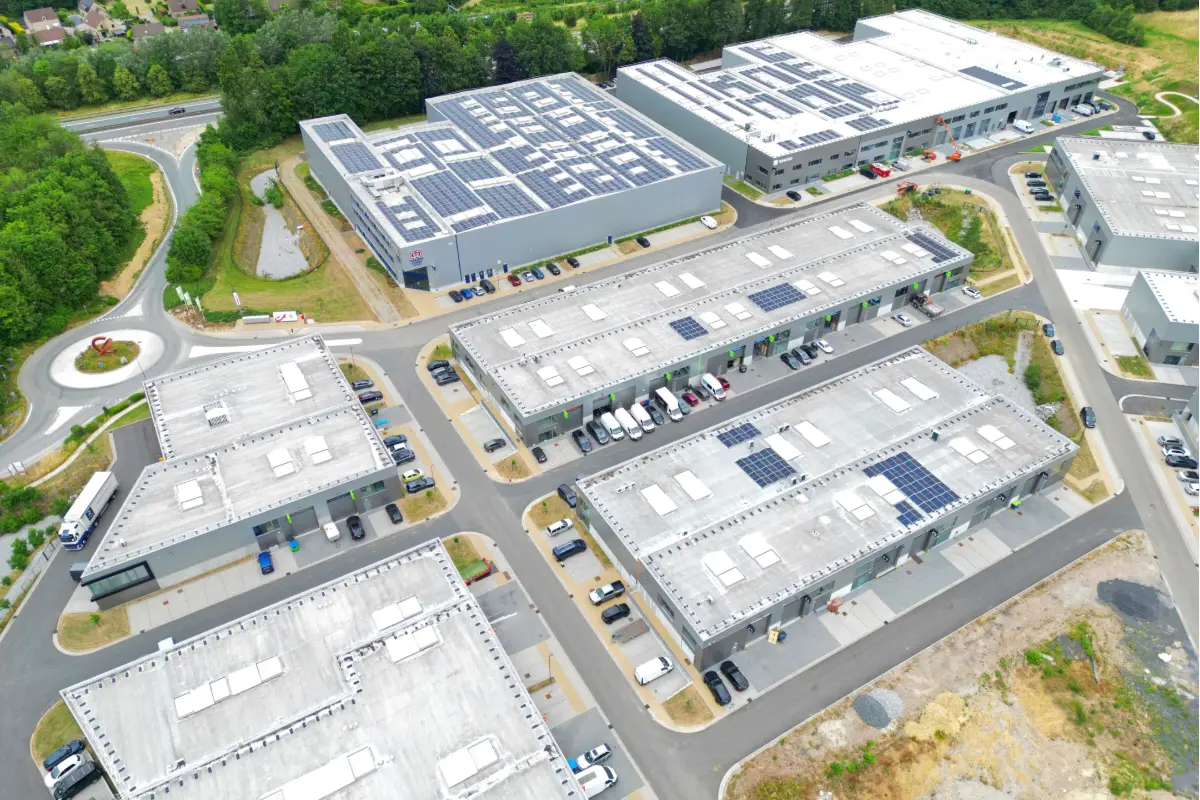 Handelszaak te  huur in Mont-Saint-Guibert 1435 1700.00€  slaapkamers 220.00m² - Zoekertje 641949