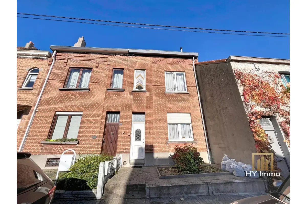 Huis te  koop in Ruisbroek 1601 375000.00€ 3 slaapkamers m² - Zoekertje 641785