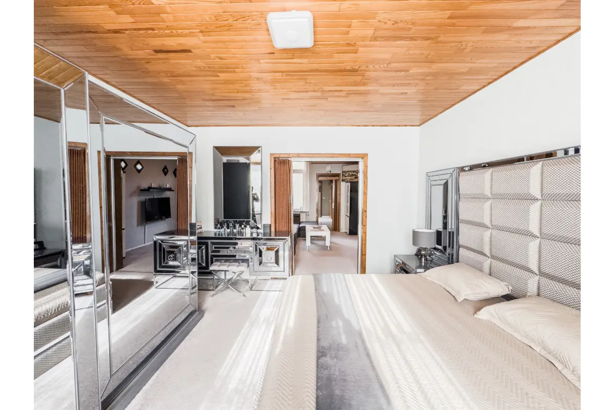 Huis te  koop in Dilbeek 1700 550000.00€ 6 slaapkamers 250.00m² - Zoekertje 642105