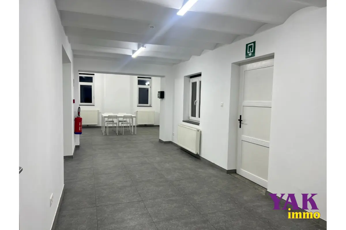 Commerce à  à Farciennes 6240 600.00€  chambres 80.00m² - Annonce 643095