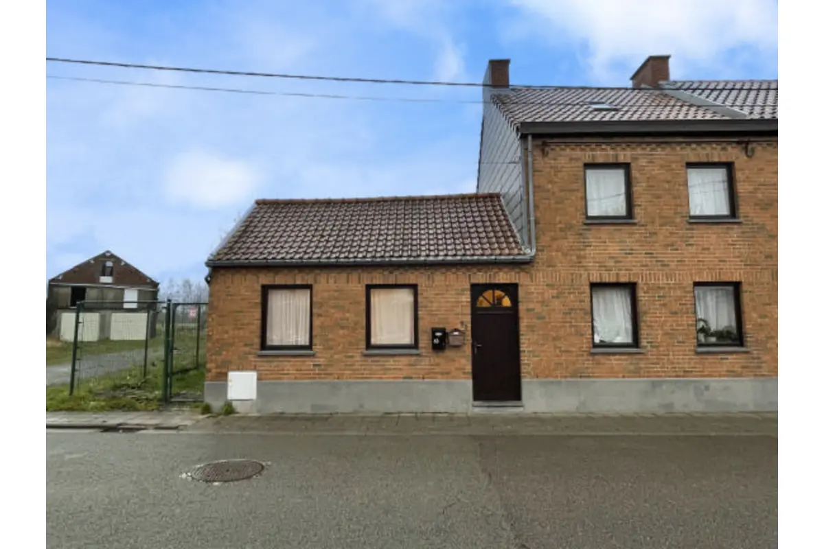 Maison à  à Forchies-la-Marche 6141 165000.00€ 2 chambres 118.00m² - Annonce 642726