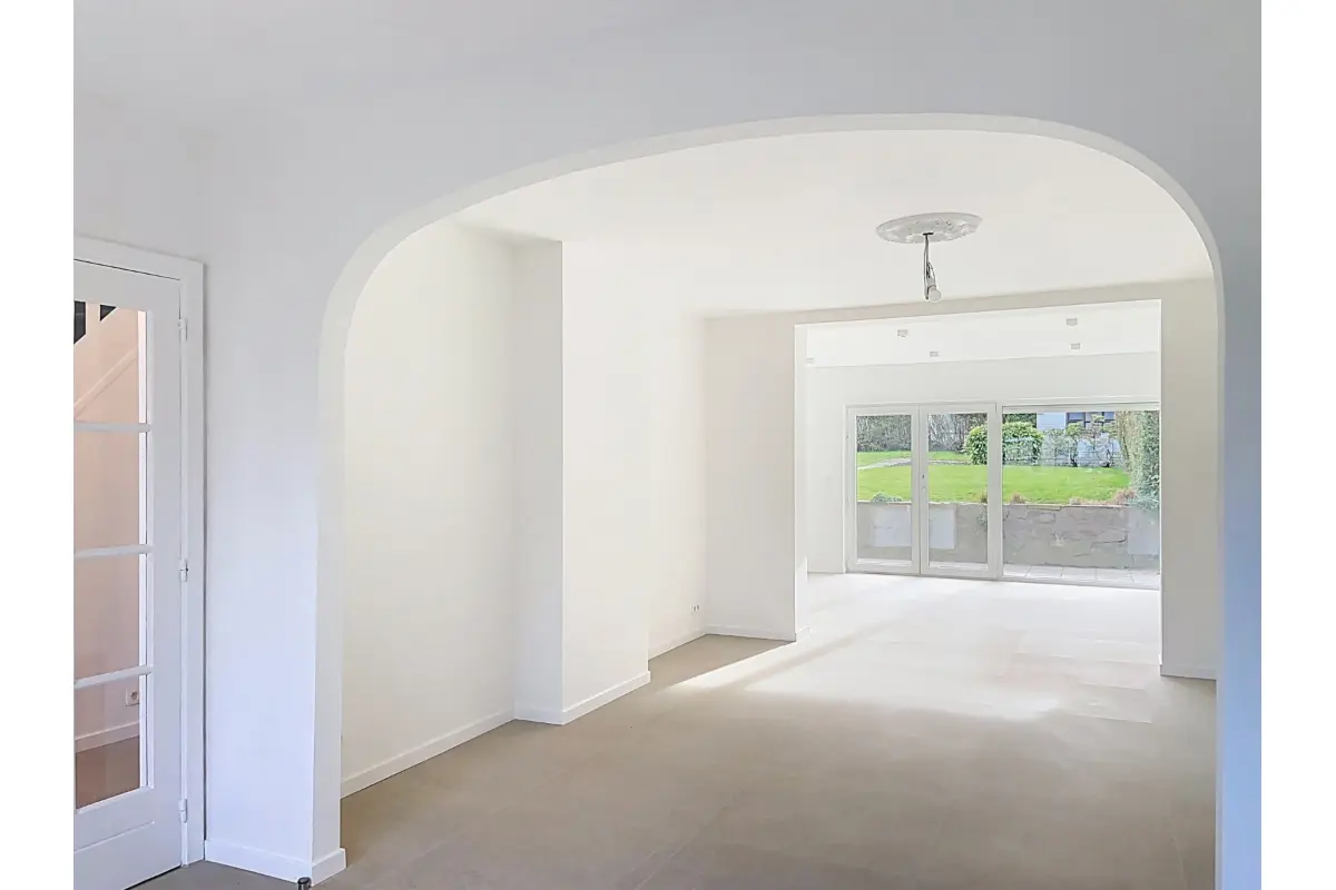 Huis te  huur in Kraainem 1950 2700.00€ 3 slaapkamers 192.00m² - Zoekertje 642907