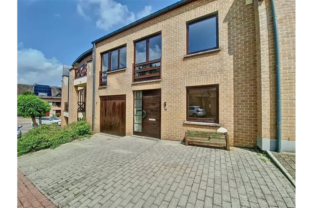 Maison à  à Louvain-la-Neuve 1348 1850.00€ 5 chambres 270.00m² - Annonce 643845