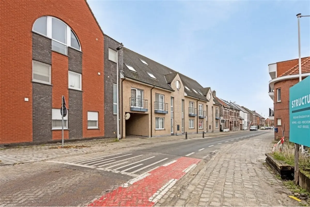 Appartement te  in Opwijk 1745 950.00€ 2 slaapkamers 96.00m² - Zoekertje 644666