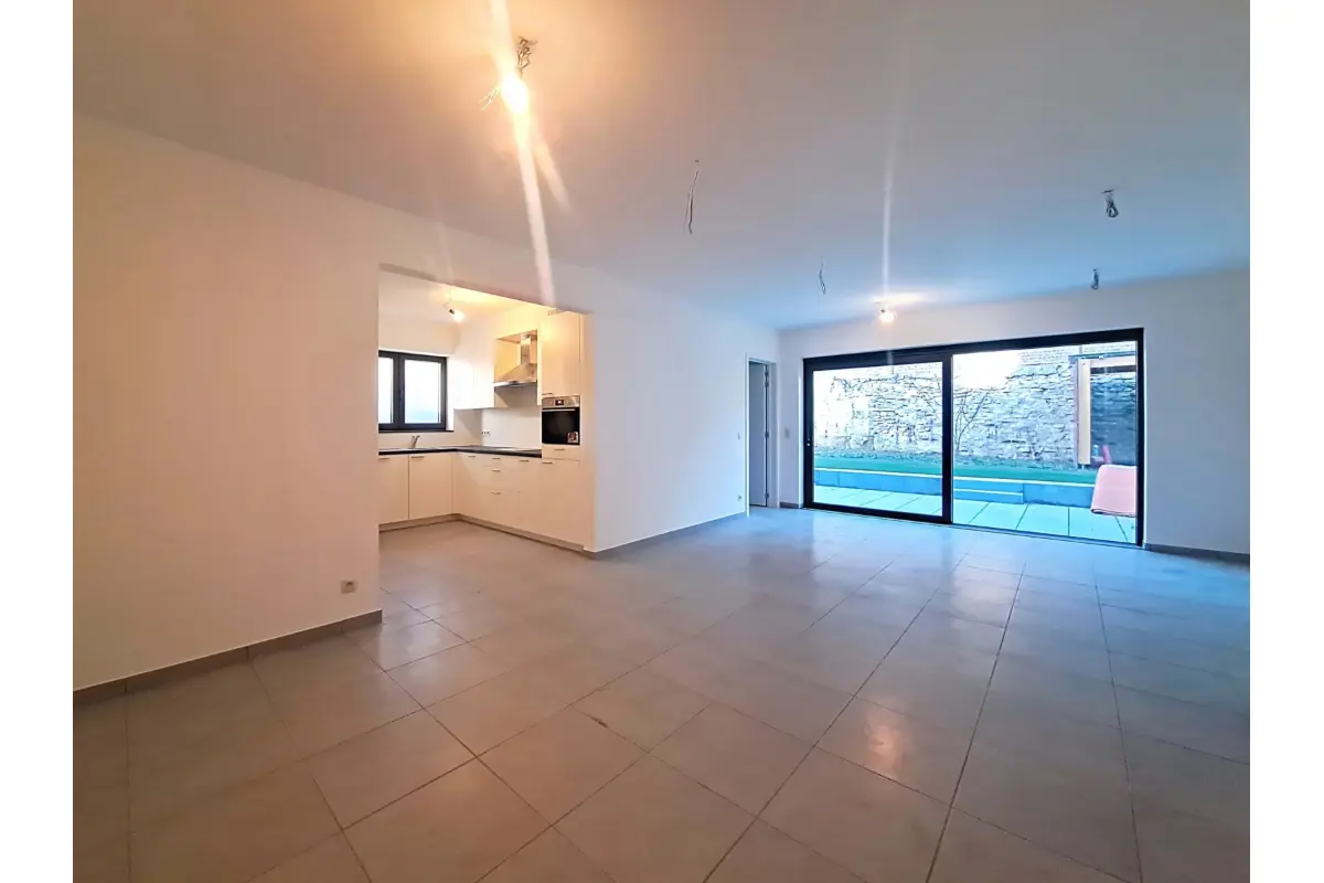 Appartement te  huur in Sint-Stevens-Woluwe 1932 1350.00€ 3 slaapkamers m² - Zoekertje 644613