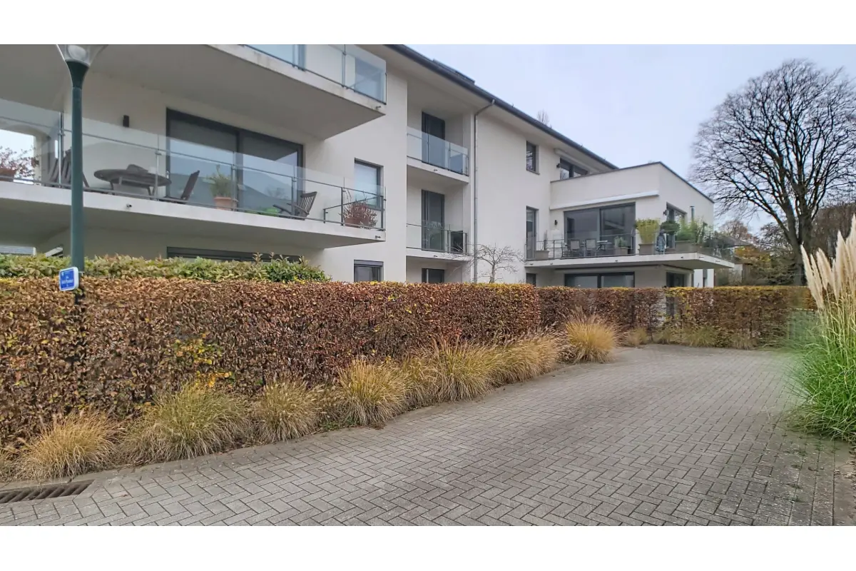 Appartement te  huur in Waterloo 1410 1700.00€ 2 slaapkamers 92.00m² - Zoekertje 645824