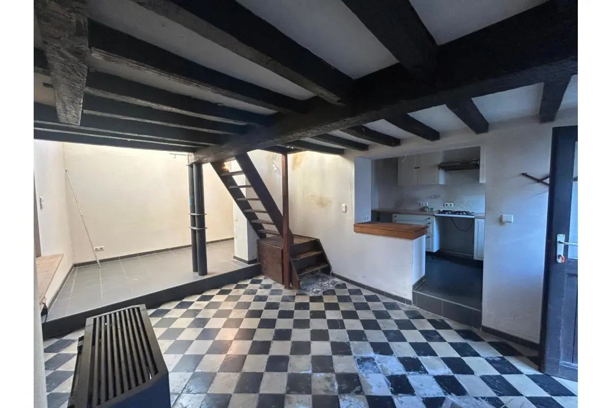 Huis te  koop in Nijvel 1400 180000.00€ 2 slaapkamers 80.00m² - Zoekertje 646462