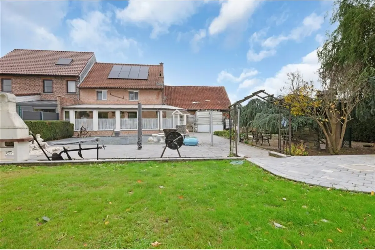 Maison à vendre à Tollembeek 1570 260000.00€ 3 chambres 140.00m² - Annonce 646129
