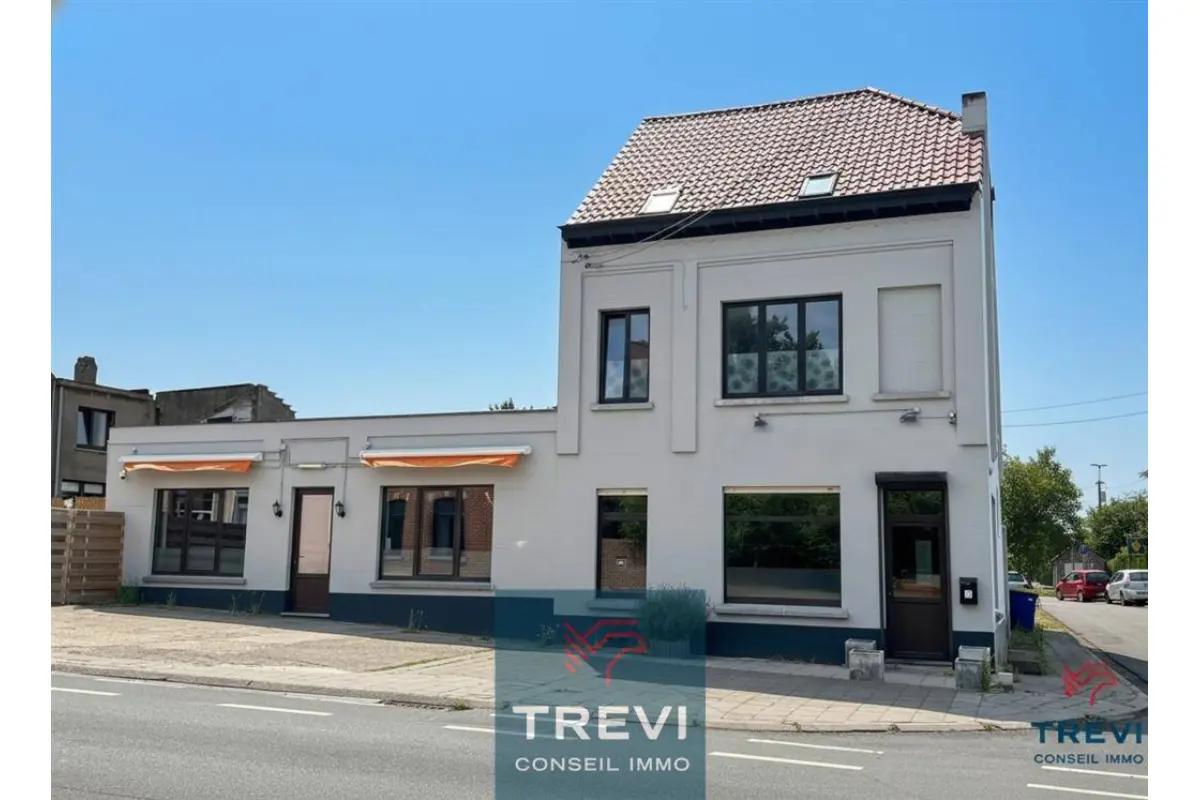 Commerce à vendre à Braine-le-Château 1440 395000.00€ 3 chambres 300.00m² - Annonce 647190