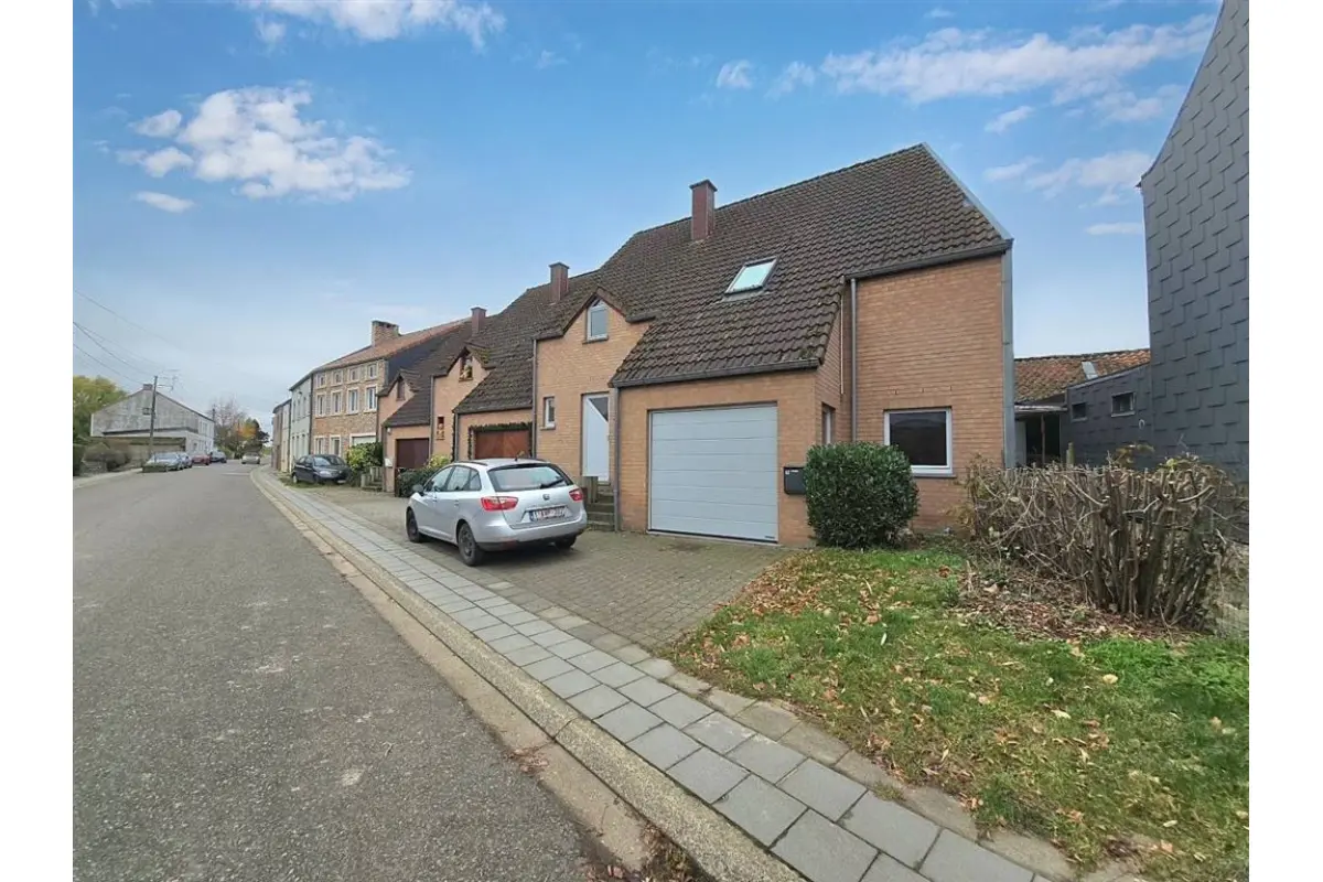 Maison à  à Jodoigne 1370 1375.00€ 3 chambres 130.00m² - Annonce 647349