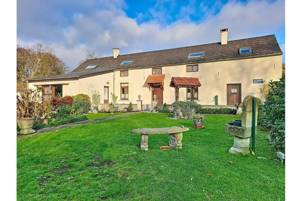 Villa à vendre à Court-Saint-Etienne 1490 450000.00€ 3 chambres 167.00m² - Annonce 647357