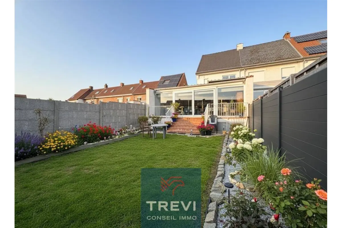 Huis te  in Lessen 7860 235000.00€ 3 slaapkamers 175.00m² - Zoekertje 647191