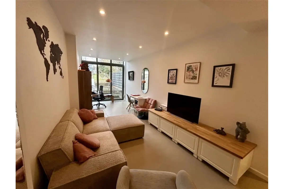 Huis te  huur in Leuven 3000 1650.00€ 3 slaapkamers 111.00m² - Zoekertje 648020