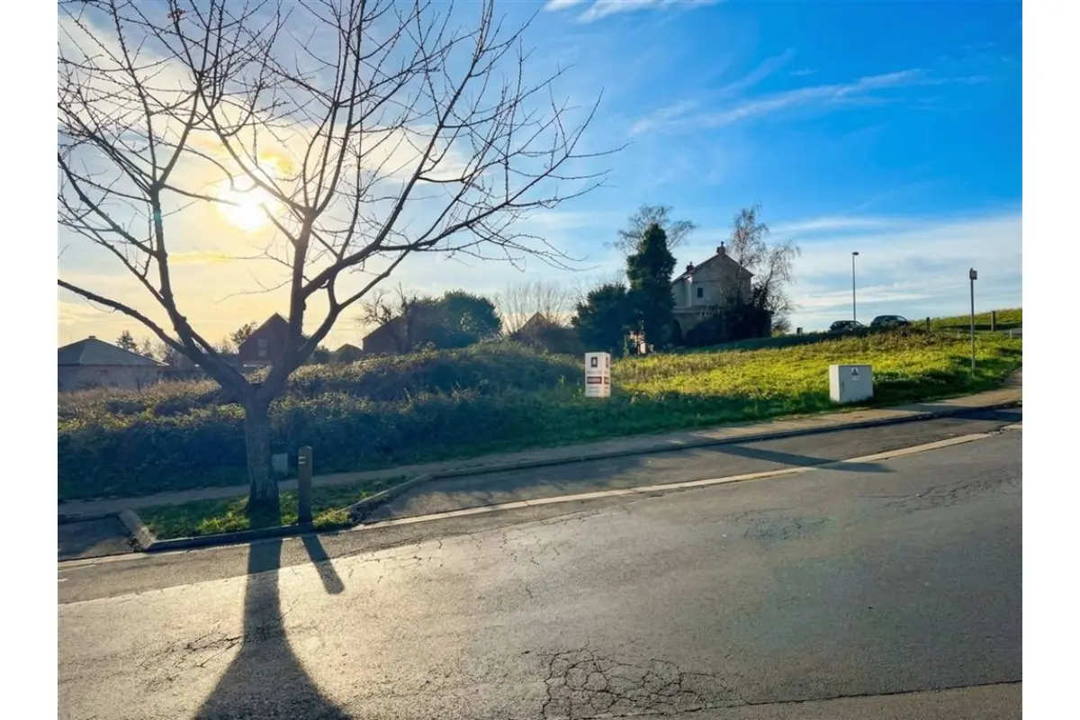 Grond te  koop in Tubeke 1480 115000.00€  slaapkamers m² - Zoekertje 649319