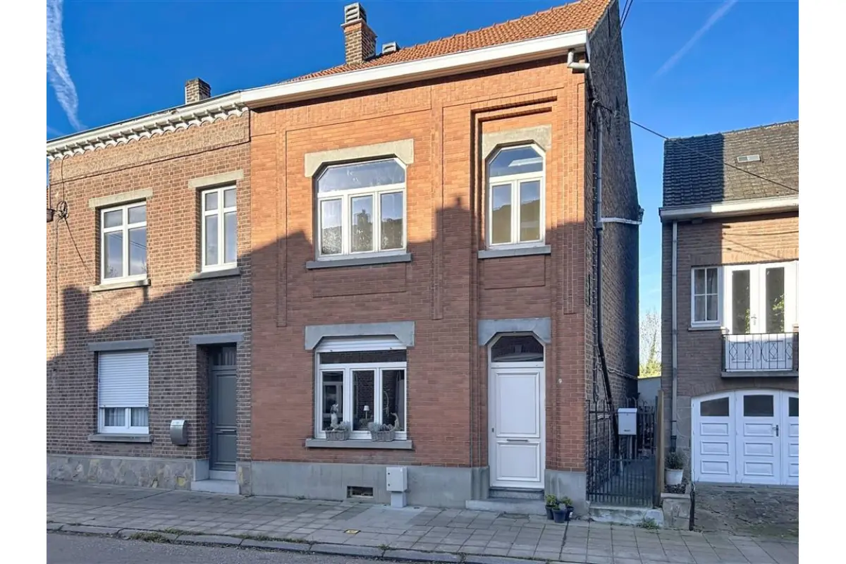 Huis te  koop in Neerheylissem 1357 245000.00€ 2 slaapkamers 110.00m² - Zoekertje 650779