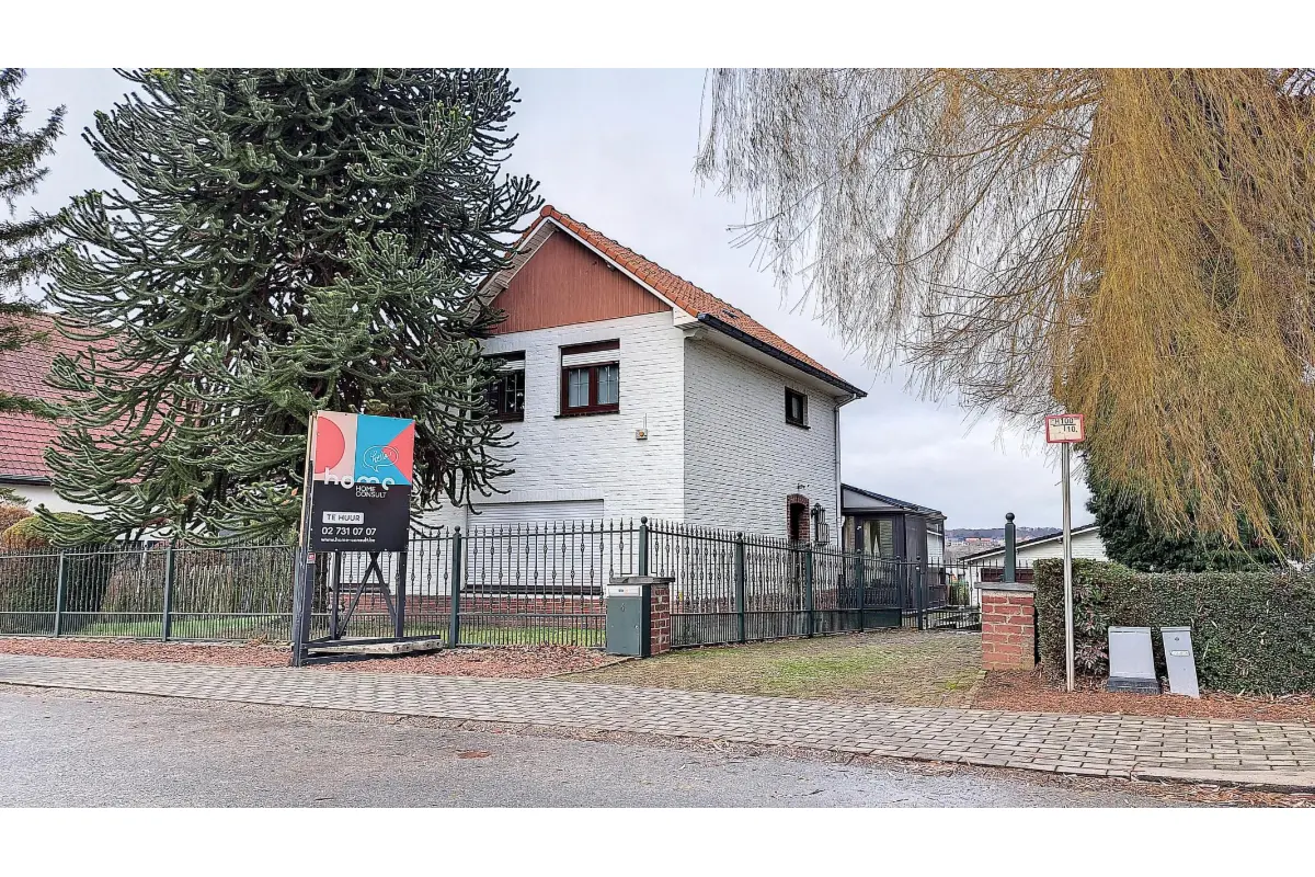 Villa te  huur in Leefdaal 3061 1600.00€ 3 slaapkamers m² - Zoekertje 651716