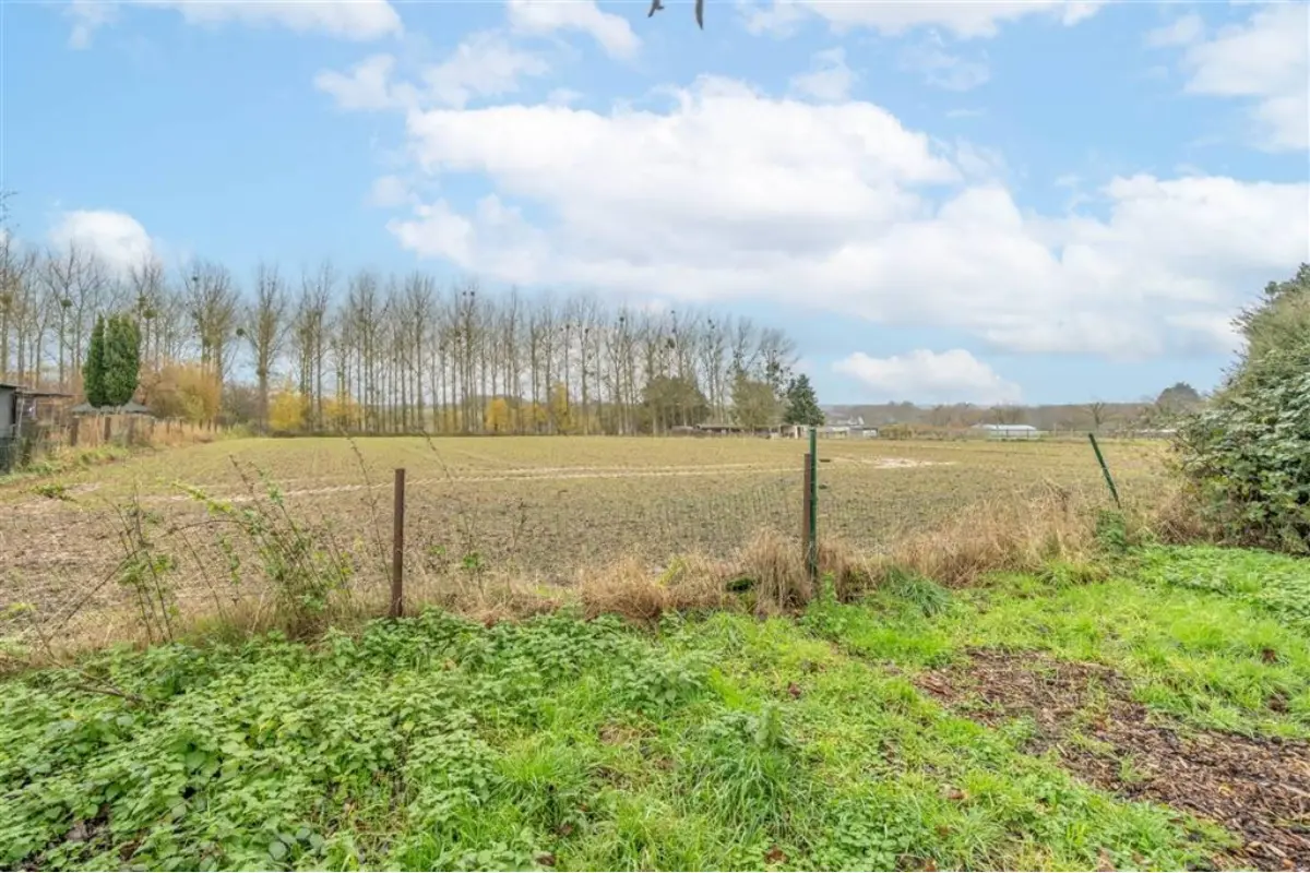 Grond te  koop in Overijse 3090 285000.00€  slaapkamers m² - Zoekertje 650986