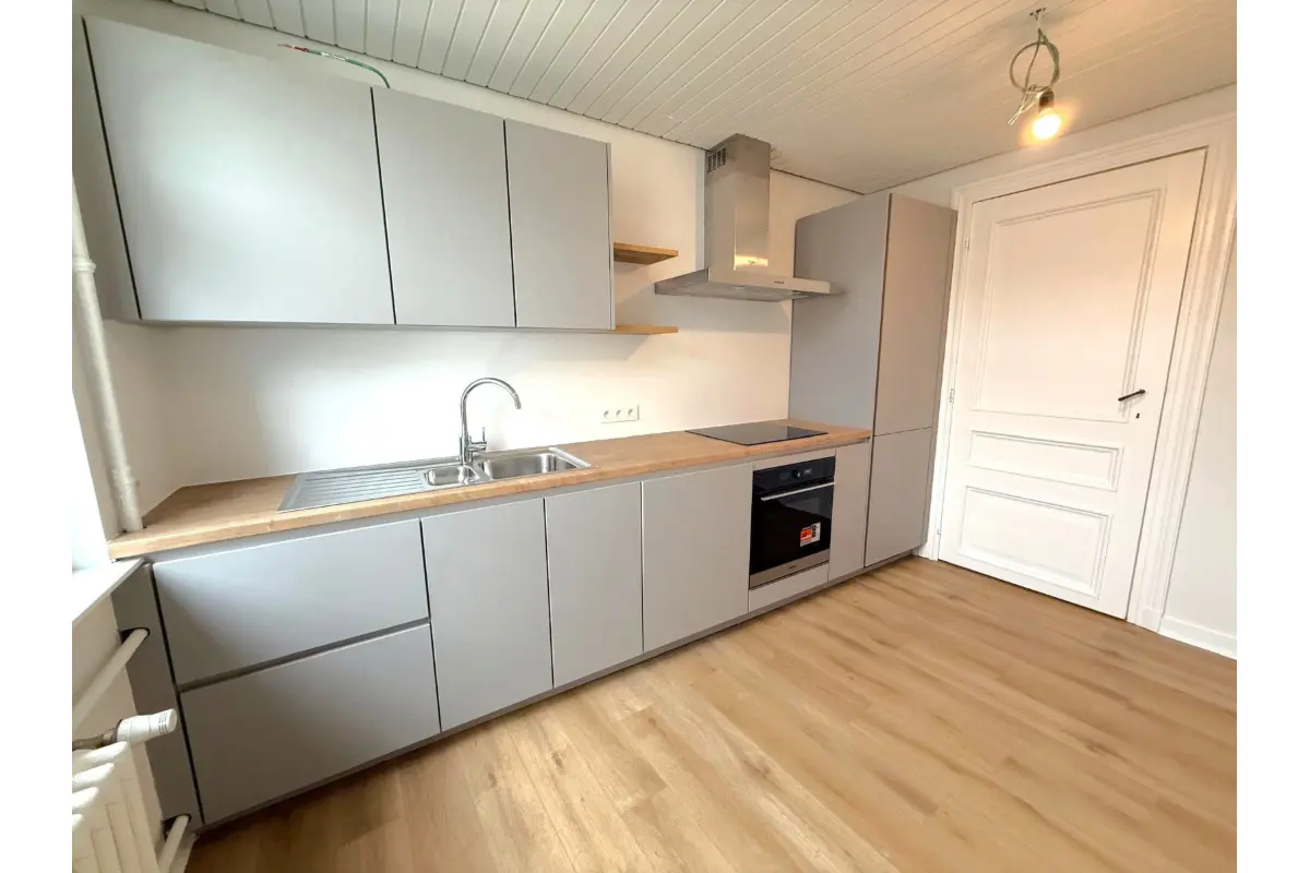 Appartement à  à Bruxelles 1000 1690.00€ 2 chambres 111.00m² - Annonce 651379